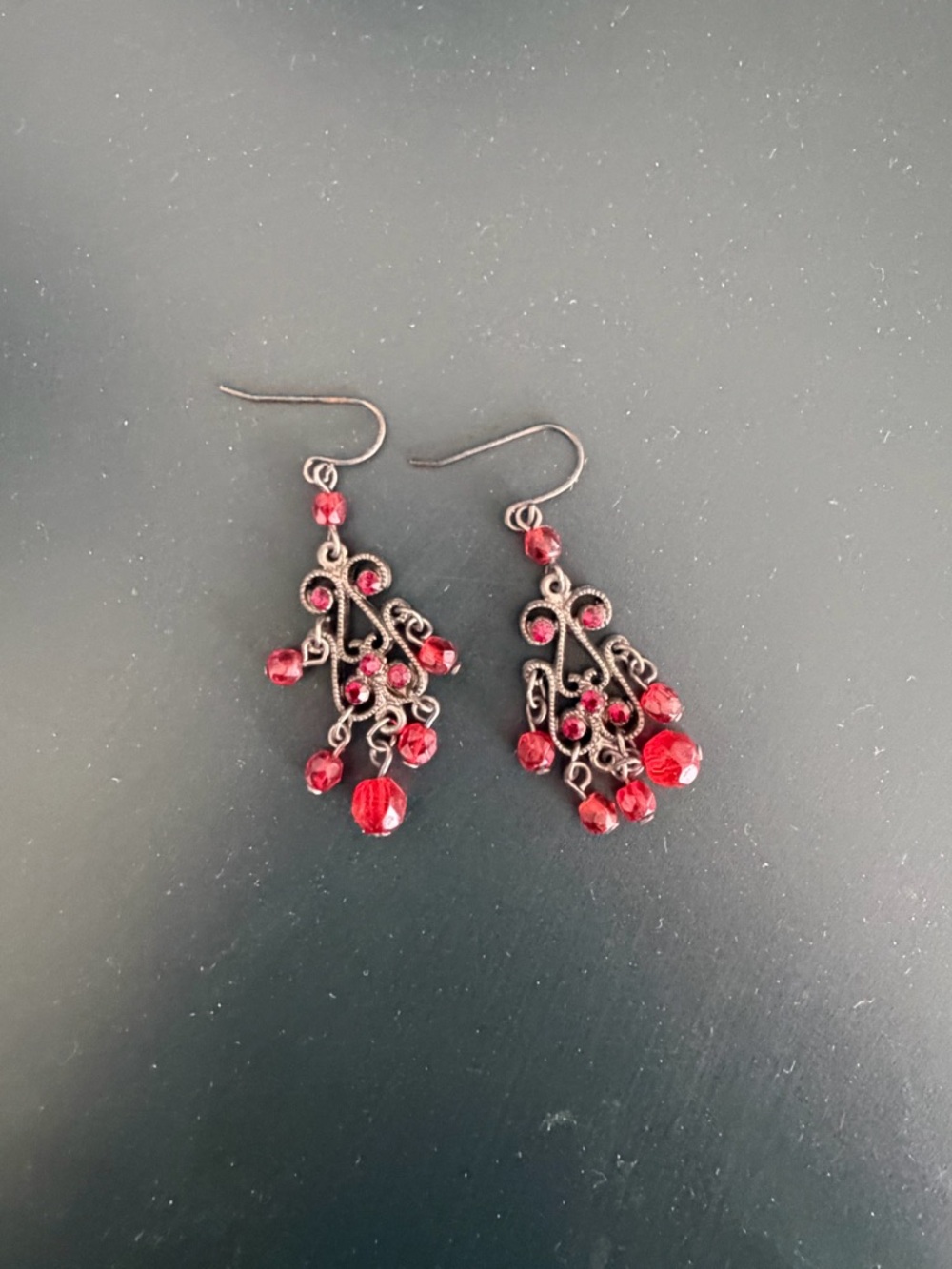 Pink Beaded Dangle Earrings - Elegant Women's Jewelry - Picture 2 of 4